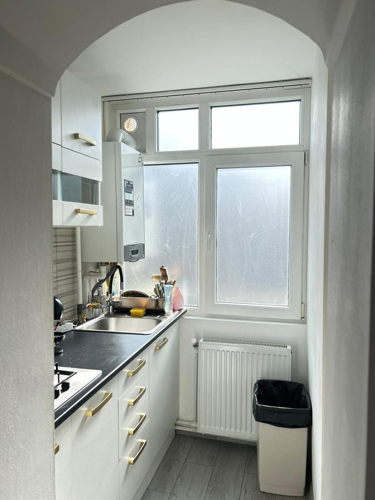 Special Apartment Nadeva Suceava Exterior photo
